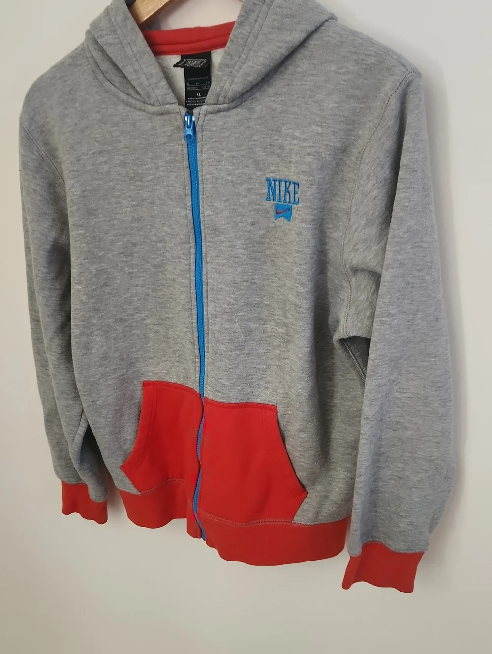 Nike Kids' Color Block Gray & Red Full-Zip Hoodie Jacket XL